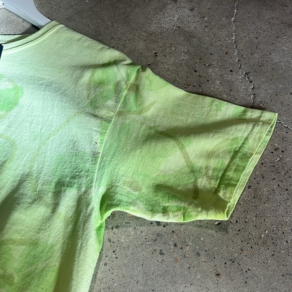 Collina Strada Flower Patch Lime Center Ring T-Shirt - Picture 4 of 10